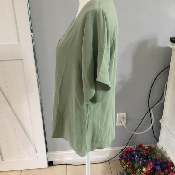 Green V-Neck Women's Blouse - Picture 2 of 8